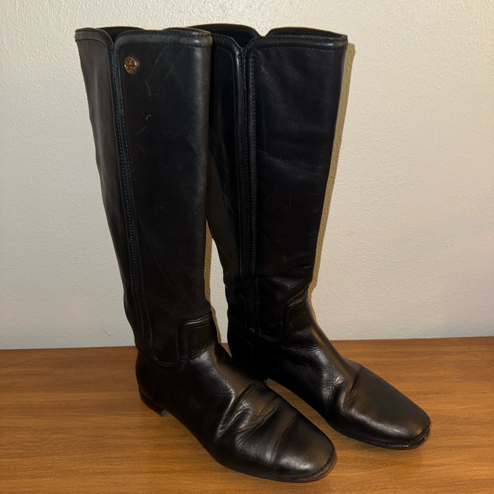 Tory Burch | Black Leather Boots with Monogram Lining